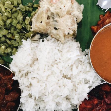 Ilakkias Curry House